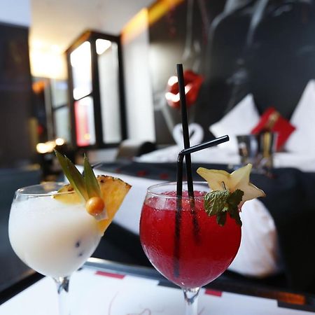 Hotel Loob Madrid (Adults Only) Torrejon de Ardoz Exterior photo
