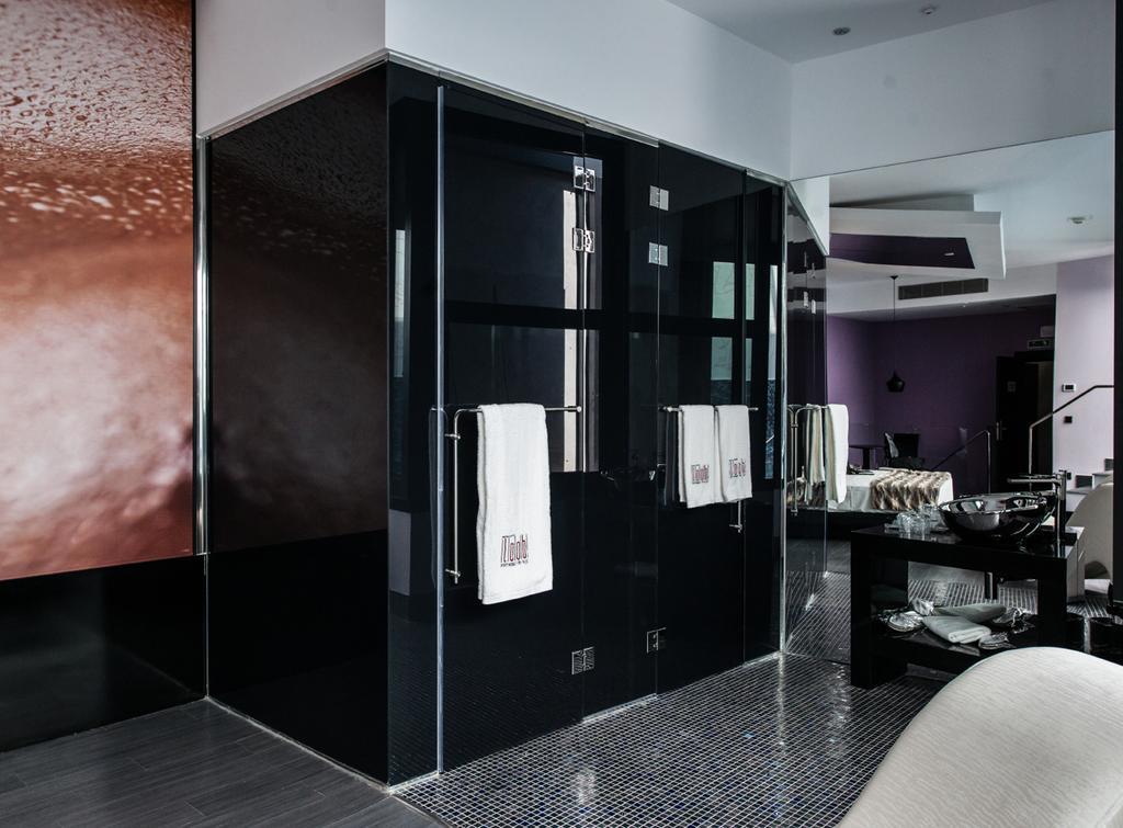 Hotel Loob Madrid (Adults Only) Torrejon de Ardoz Room photo